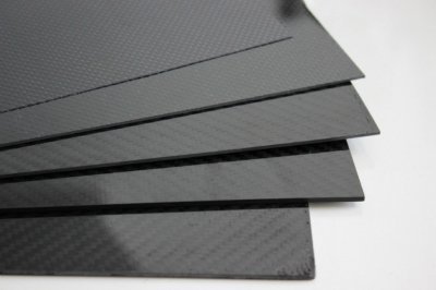 Карбоновый лист 500 x 500 x 3,5 мм Карбоновый лист 500 x 500 x 3,5 мм